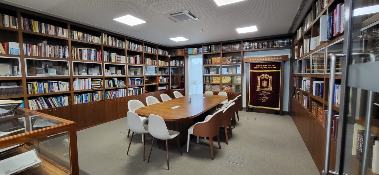 jewish-heritage-portugal-tours-guide-chabad-cascais